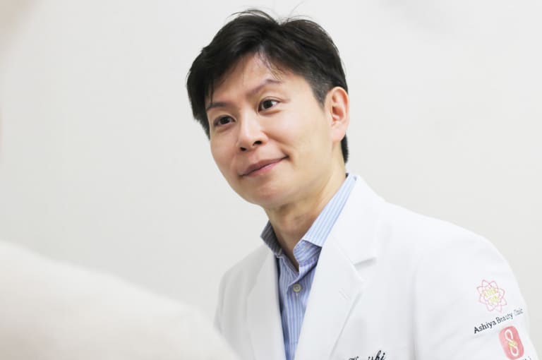 切らずに目の下のクマ・たるみを治療